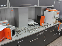 Фурнитура Blum и ассортиментные товары компании КЕДР